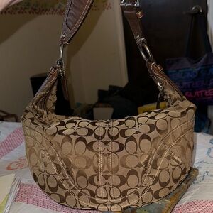 Coach Tan/Brown Signature C Shoulder Bag Hobo Vtg 10075 Handbag DISTRESSED (M)